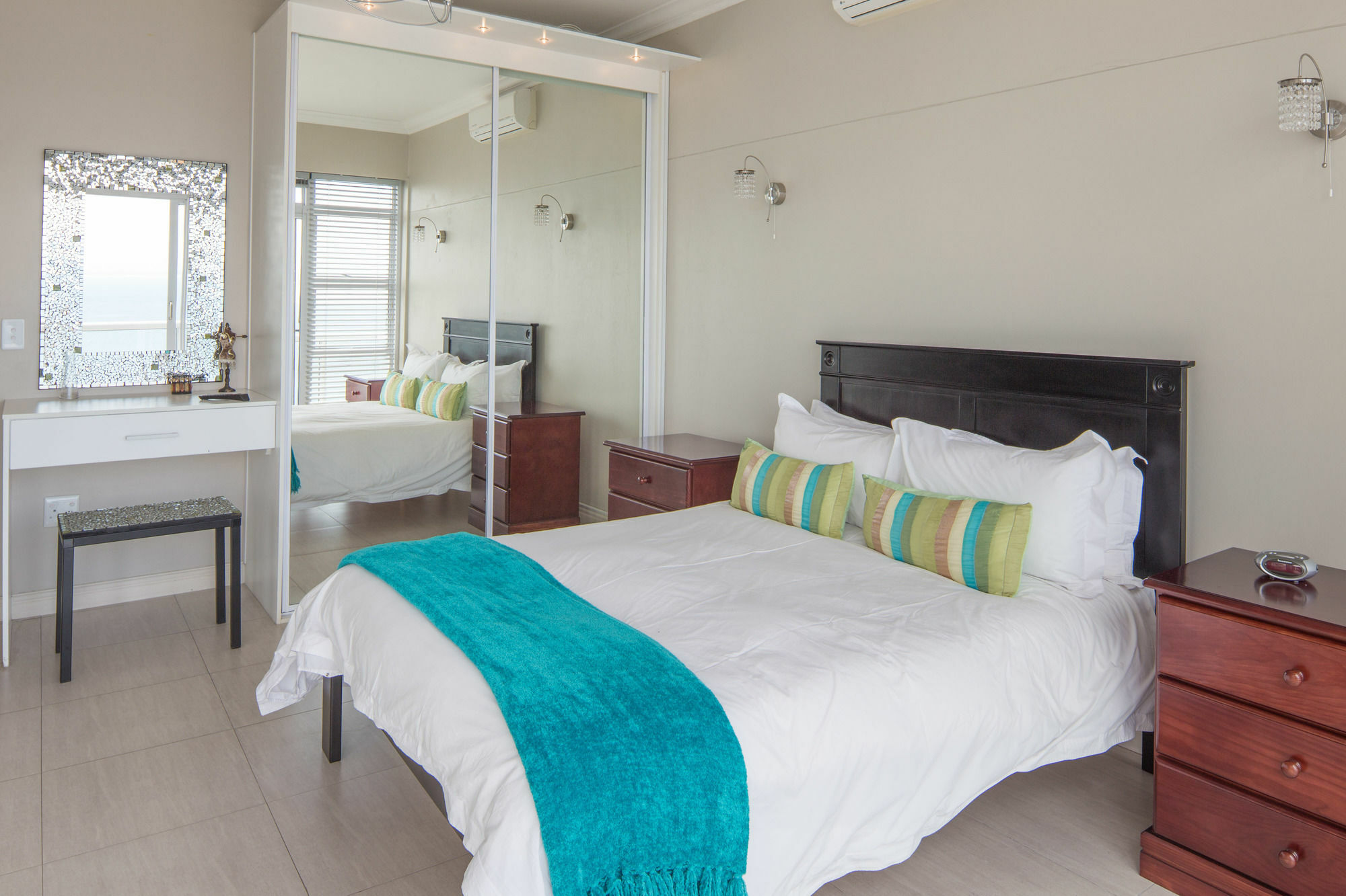 Gordon'S Bay Luxury Apartments Eksteriør bilde