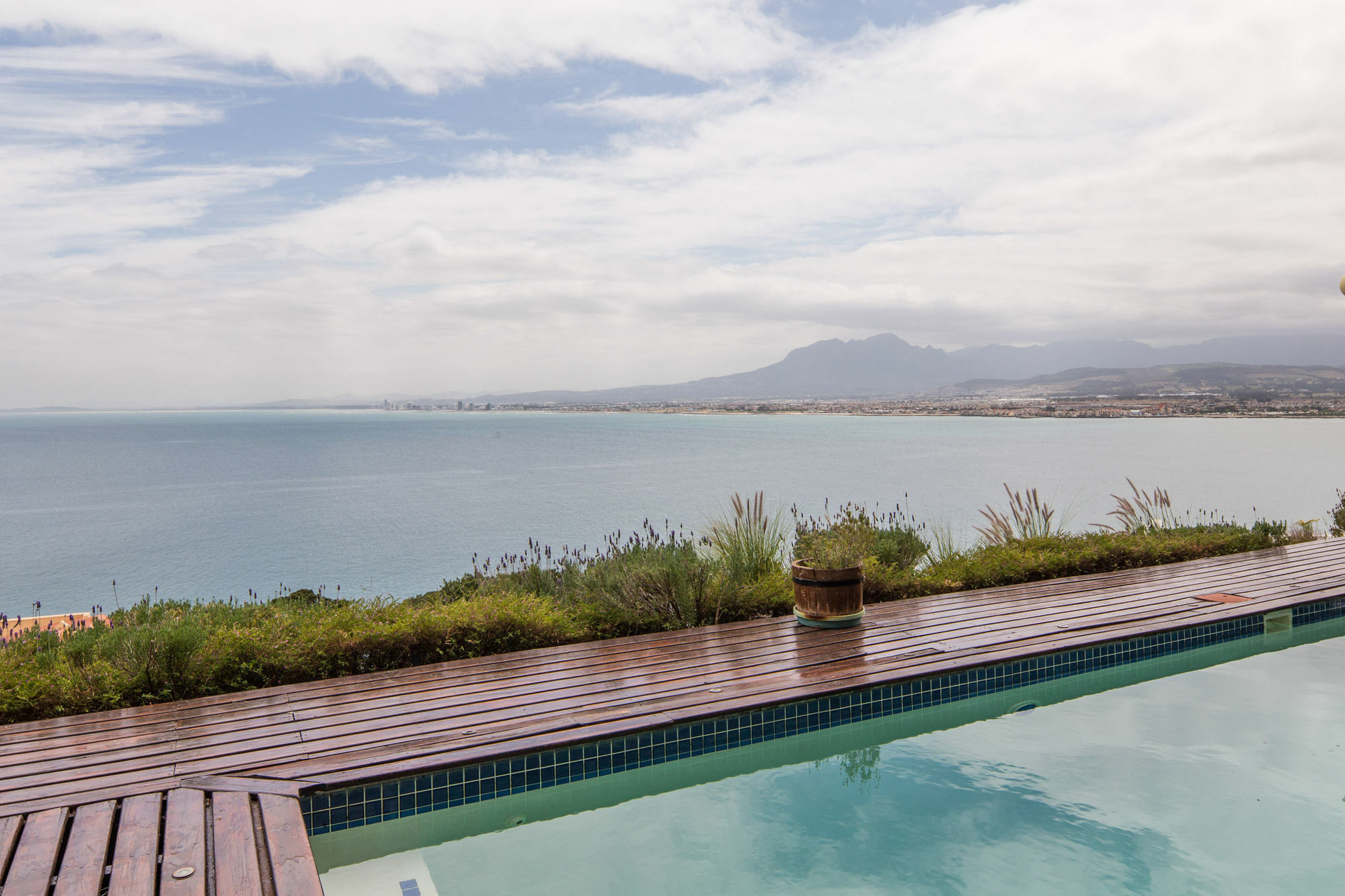 Gordon'S Bay Luxury Apartments Eksteriør bilde